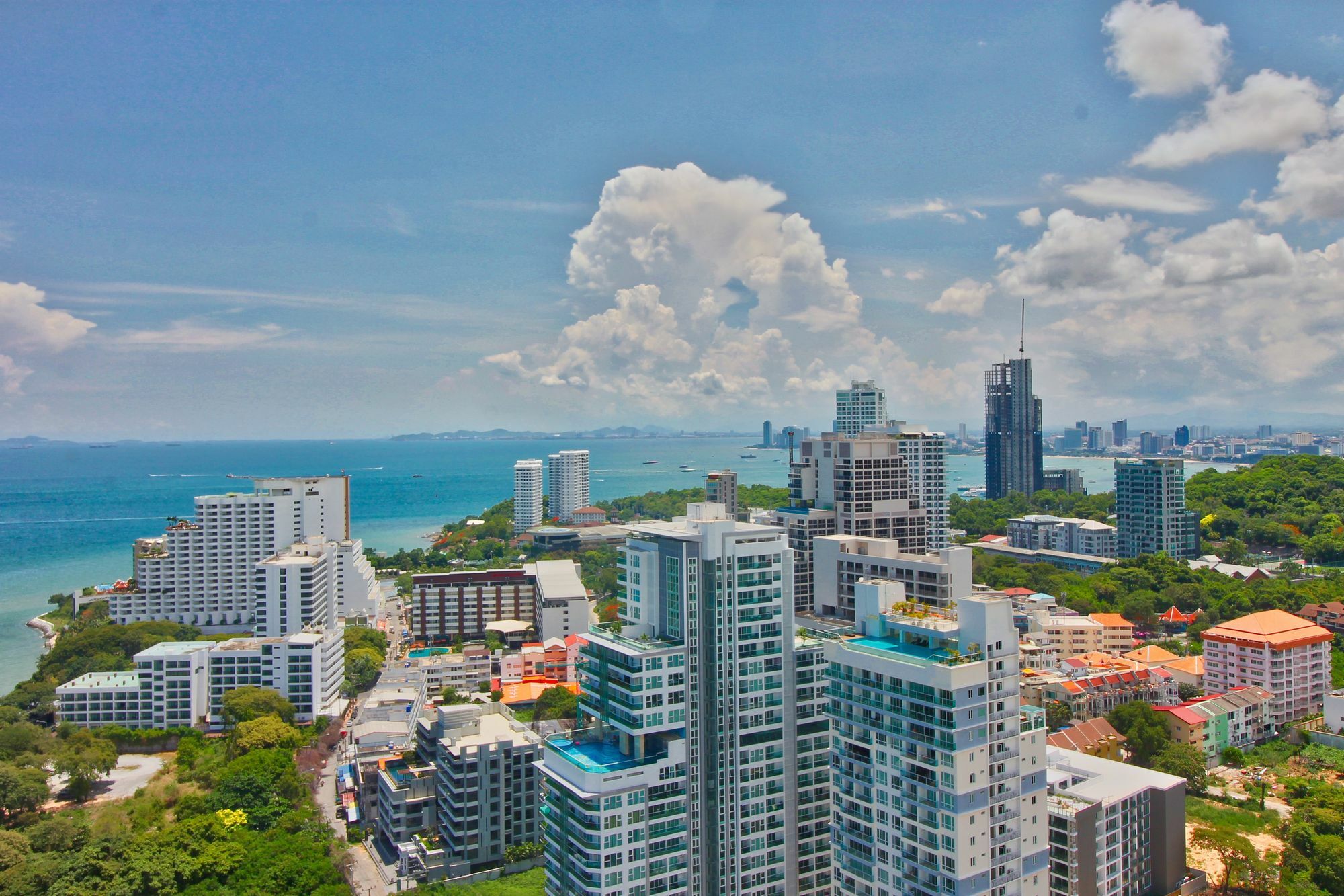 The Peak Towers Pattaya Apartment ภายนอก รูปภาพ